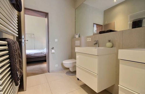 Feronstree et Hors-Chateau Apartment | Tango - Very Beautiful Studio with terrace