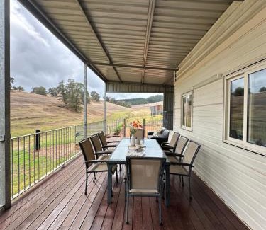 Nannup Apartment | Tanjanerup Chalets. “Clementine”