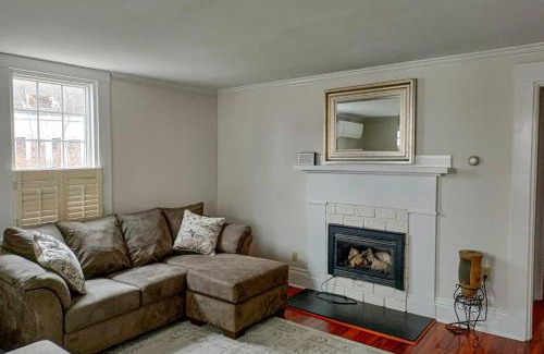 Bucksport House | Tannery Brook Cottage