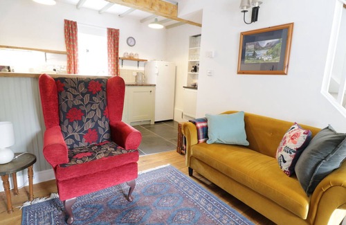Corris Cottage | TANRALLT, romantic, character holiday cottage in Corris