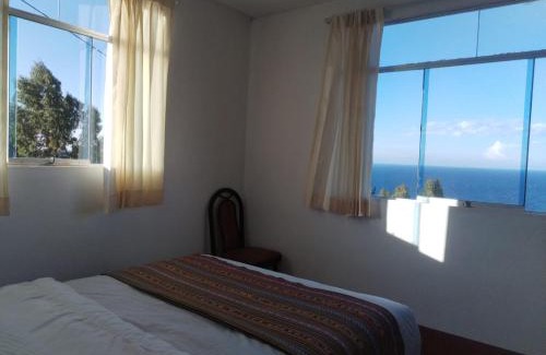 Huillanopampa Apartment | TAQUILE Hospedaje Pablo