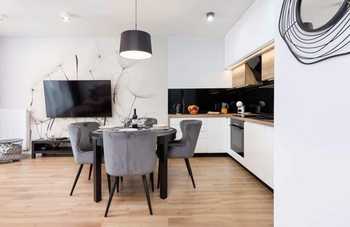 Przymorze Apartment | Tarasy Bałtyku 31 | Premium | Sauna & Parking