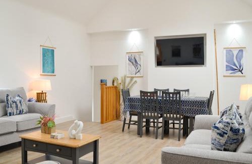 Sandhead House | Tartan Escapes - Woodlea