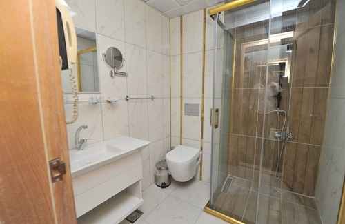 Kahta Hotel | Tas Saray Bardakci Hotel