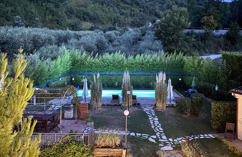 Cellino Attanasio House | Tasteful and beautiful property surrounded by idyllic nature in Cellino Attanasio.