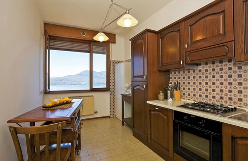 Barbe Superiore Apartment | Tastefully furnished 3-room apartment with terrace and kiwi pergola