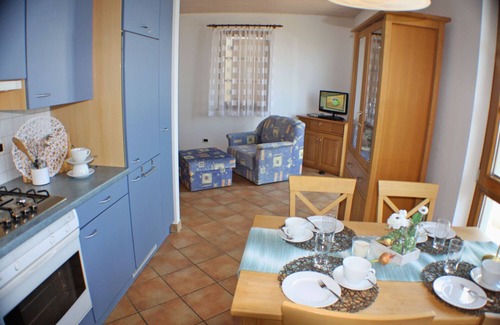 Tronzano Lago Maggiore House | Tastefully furnished 2-bedroom house with pool above Tronzano.