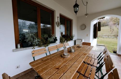 Obanya House | Taurus Vendégház