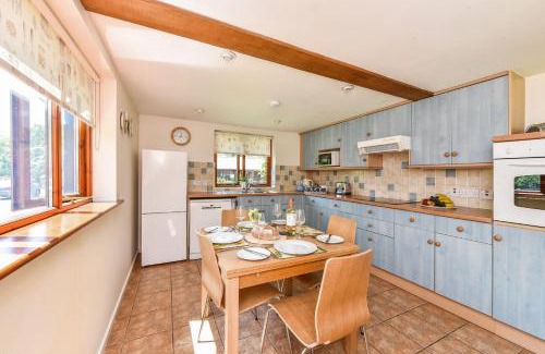 Petersfield House | Taylors Copse Cottage by Inspire Stays