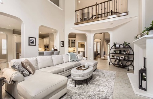 Porter House | TCH - Spacious 4bd/3ba home in Porter with Office