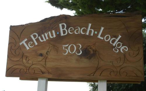 Te Puru Cabin | Te Puru Beach Lodge