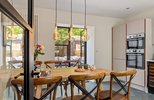 Oxwich Apartment | Teacher's Cottage - Luxury Cottages