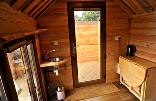 Maidwell Cabin | Teeny Weeny