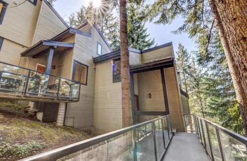 Whistler Village House | Telemark 8