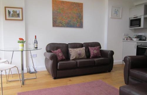 Ludlow House | Temeside Garden House