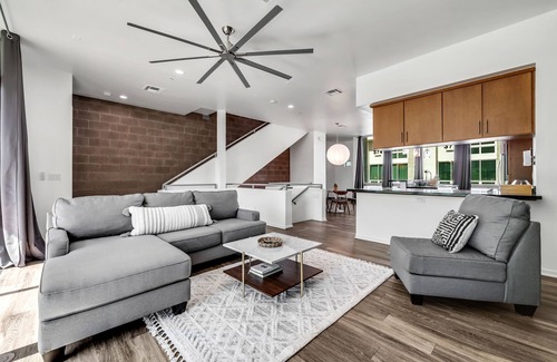 Riverside Apartment | Tempe Lofts