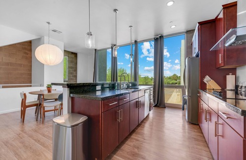 Riverside Apartment | Tempe Lofts