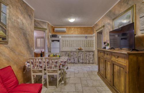 Roccastrada Villa | Tenuta Di Litiano With Pool - Happy Rentals