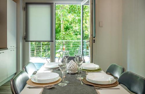 Montemezzo Apartment | Tenuta il Sogno Ferienwohnung Bianco
