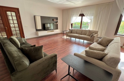 Buyukcekmece Villa | Tepekent'te tripleks lüks villa
