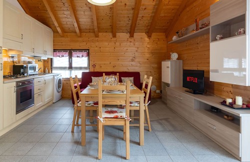 Saint-Vincent House | [TermeSaintVincent-Casino-Ussel] Suite + Parking
