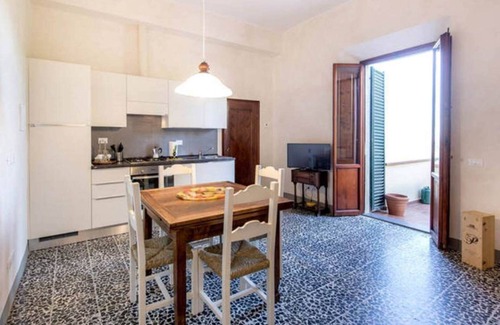 Panzano in Chianti Apartment | "TERRACE BELL"