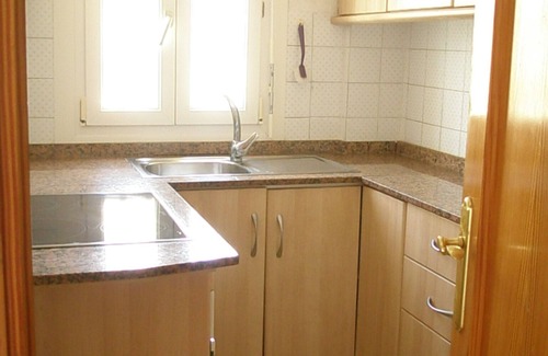 El Moncayo House | Terrace bungalow, sleeps 4-5, 50 m from the sandy beach & close to the centre