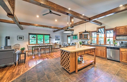 Central Bridge House | Terrace Mountain Orchard House