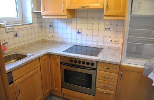 Wittmund House | Terraced house, quiet, central, family friendly, free wifi and SKY sports