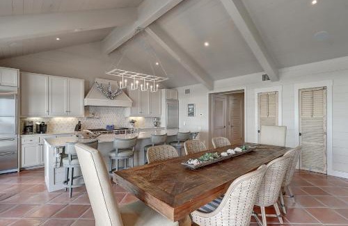 Cinnamon Shore House | Terrance Point 190 SE