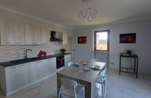 Govone Apartment | TERRAZZA Roero Sunsetfor couples families groups to visit Roero and Langhe