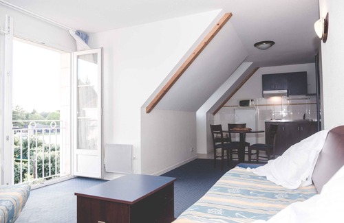 La Roche-Posay Apartment | Terres de France - Appart'Hotel La Roche-Posay