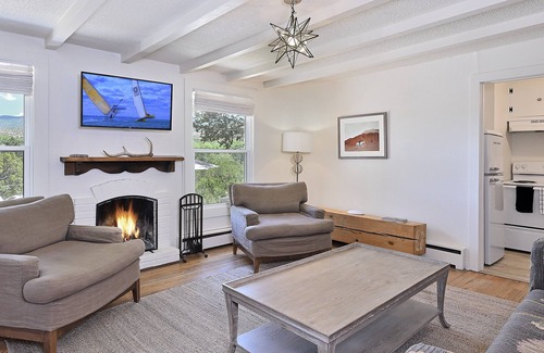 Tesuque Bed & Breakfast | Tesuque Outpost |Casita F | Best views in Santa Fe