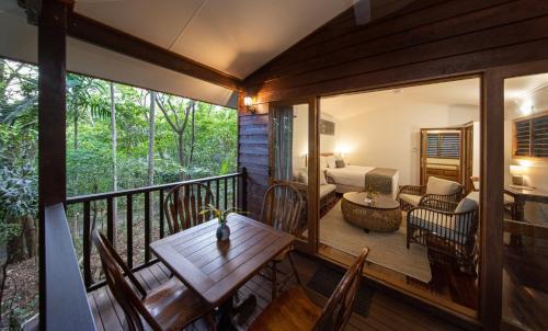 Oak Beach Resort | Thala Beach Nature Reserve