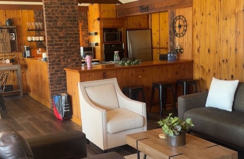 Georgetown Cottage | That quiet cottage on the Credit River