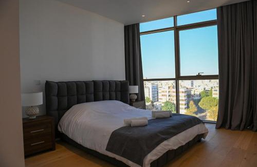 City Centre Apartment | The 1 -Nicosia Luxe Stay- Gym Pool 24h Concierge
