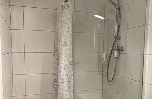 Bramfeld Apartment | The 2-room apartment is bright and lovingly furnished. It is located in our apartment house Haldesdorfer Straße and is 60 m2 big.