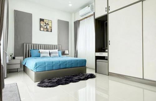 Pong Villa | The 8 MaBella House Pattaya Pool Villa