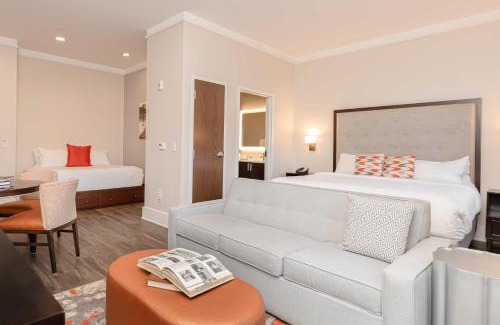 Clemson Hotel | The Abernathy
