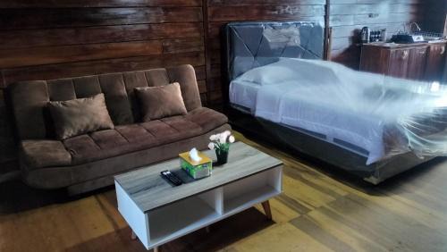 Wonosobo Ski Chalet | The Aisyah Cabin