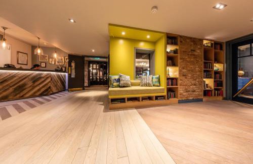 South Twickenham Hotel | The Alexander Pope Hotel