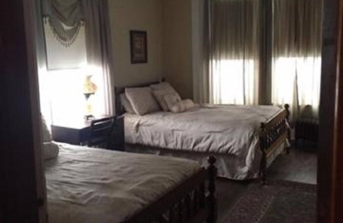 Towanda Bed & Breakfast | The Alice at Victorian Charm Inn