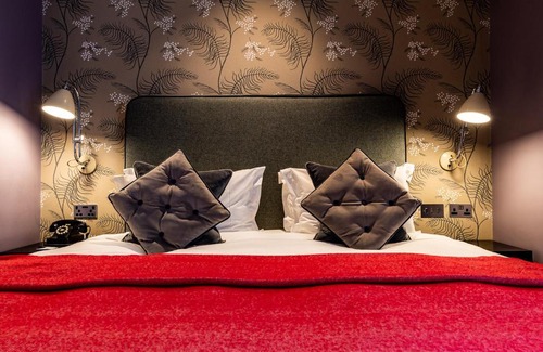Wandsworth Hotel | The Alma Hotel