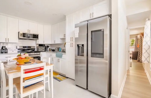 Winston House | The Amaris: Private Pool, Fire Pit, Near Golf