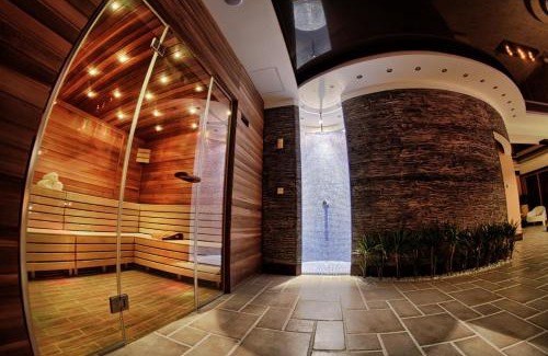Olesnica Hotel | The Amber Business & Spa Hotel