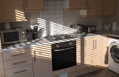 Westbourne Apartment | The Anchorage beach apartment