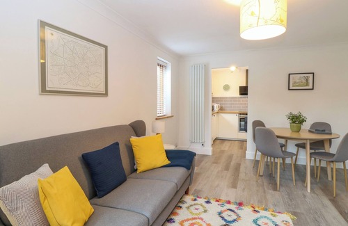 Coltishall Cottage | THE ANNEXE AT NUMBER 4, romantic, with a garden in Coltishall