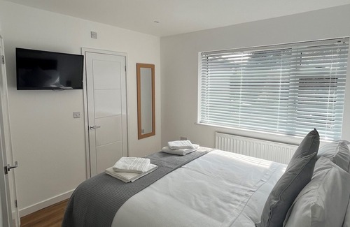 Barrow Gurney Apartment | The Annexe in Felton, 5 Mins Drive From Bristol Airport