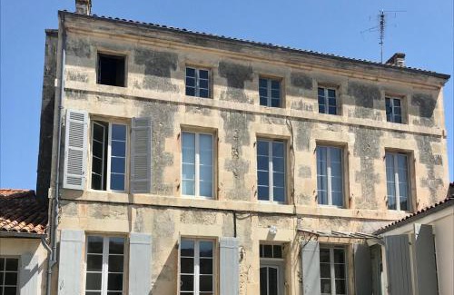 Saint-Jean-d'Angely House | The Apartment