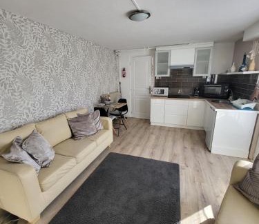 Saint-Rabier Apartment | The apartment